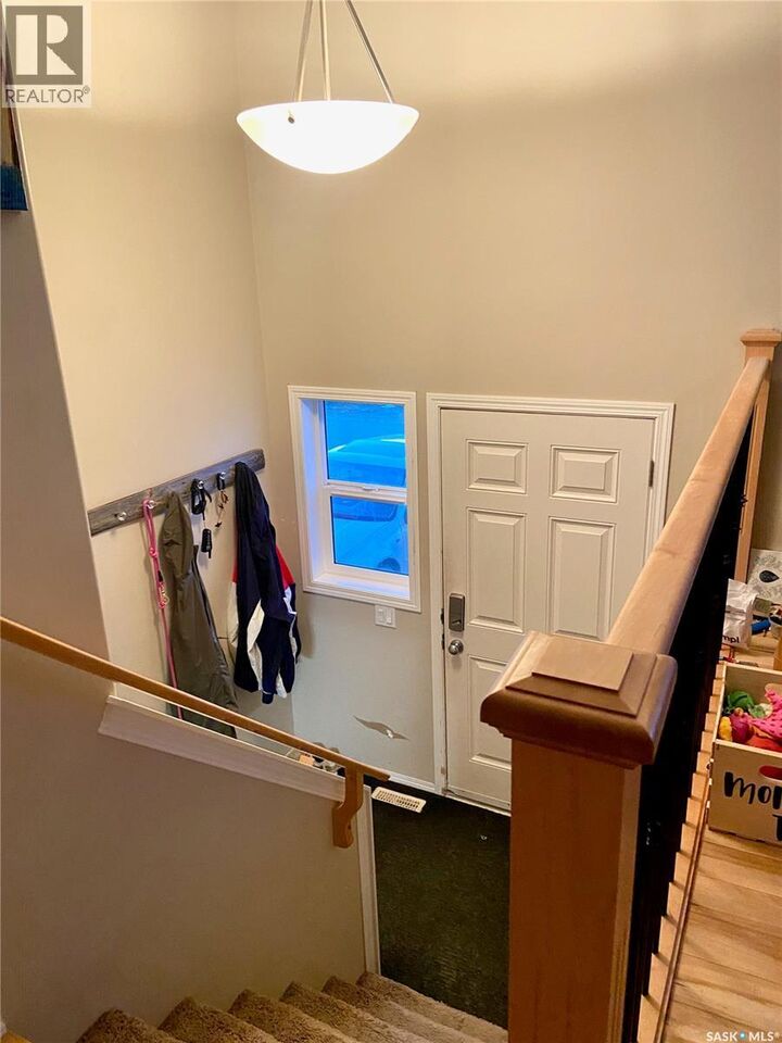 Property Photo:  19 200 Hiebert Crescent  SK S0K 2T2 