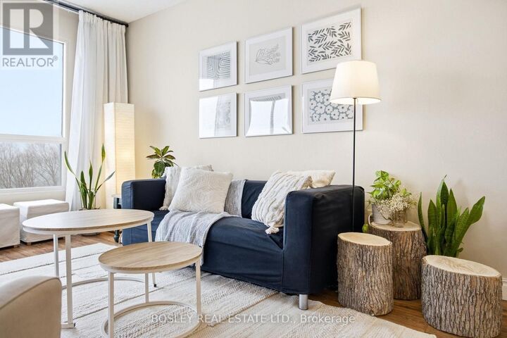Property Photo:  5 Concorde Place 611  ON M3C 3M8 