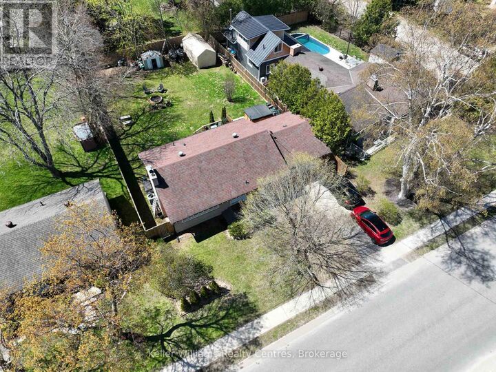 Property Photo:  458 Market Street  ON N0H 2C2 