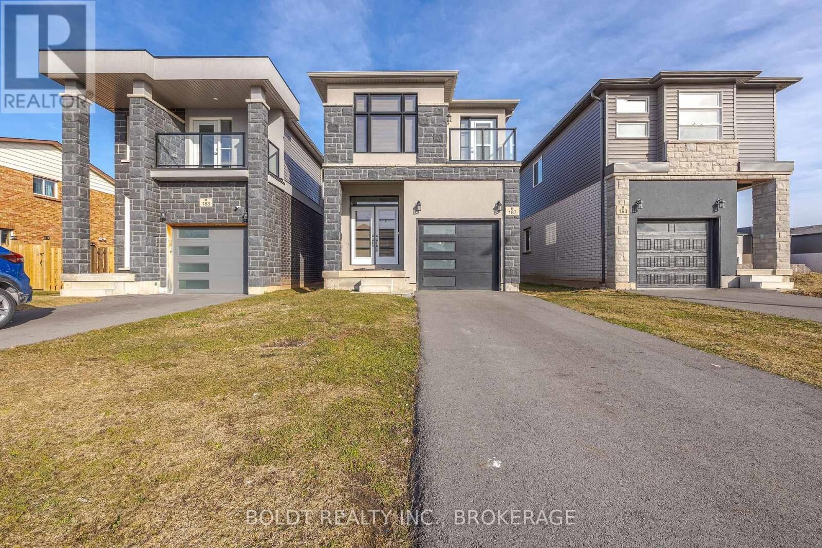 Property Photo:  187 Iva Street  ON L3B 1W4 
