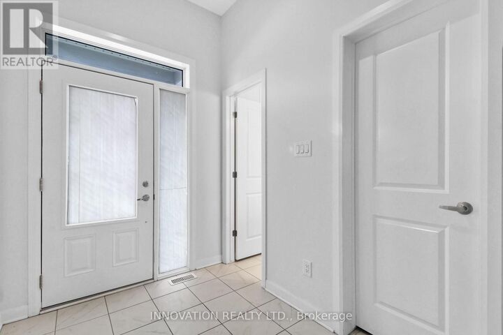 Property Photo:  206 Elsie Macgill Walk South  ON K2W 0L5 