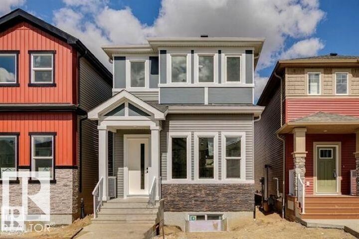 10213 92A Avenue — photo 1
