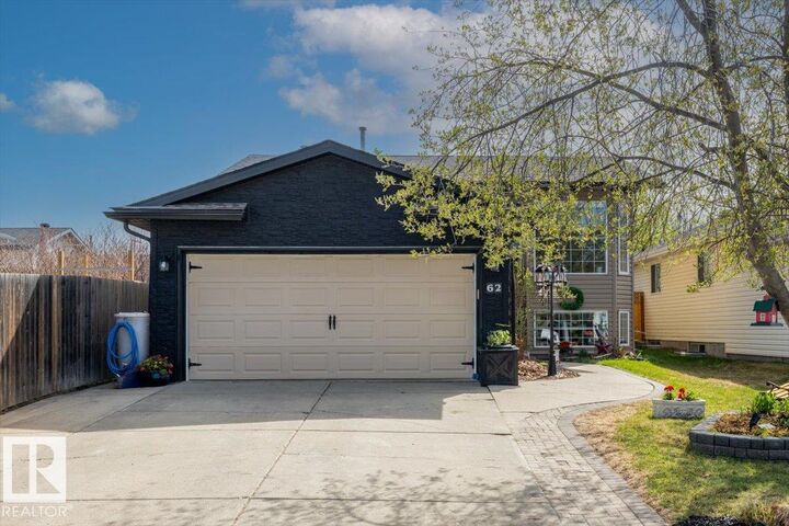 Property Photo:  62 La Costa Fairway Close  AB T7Z 2A5 