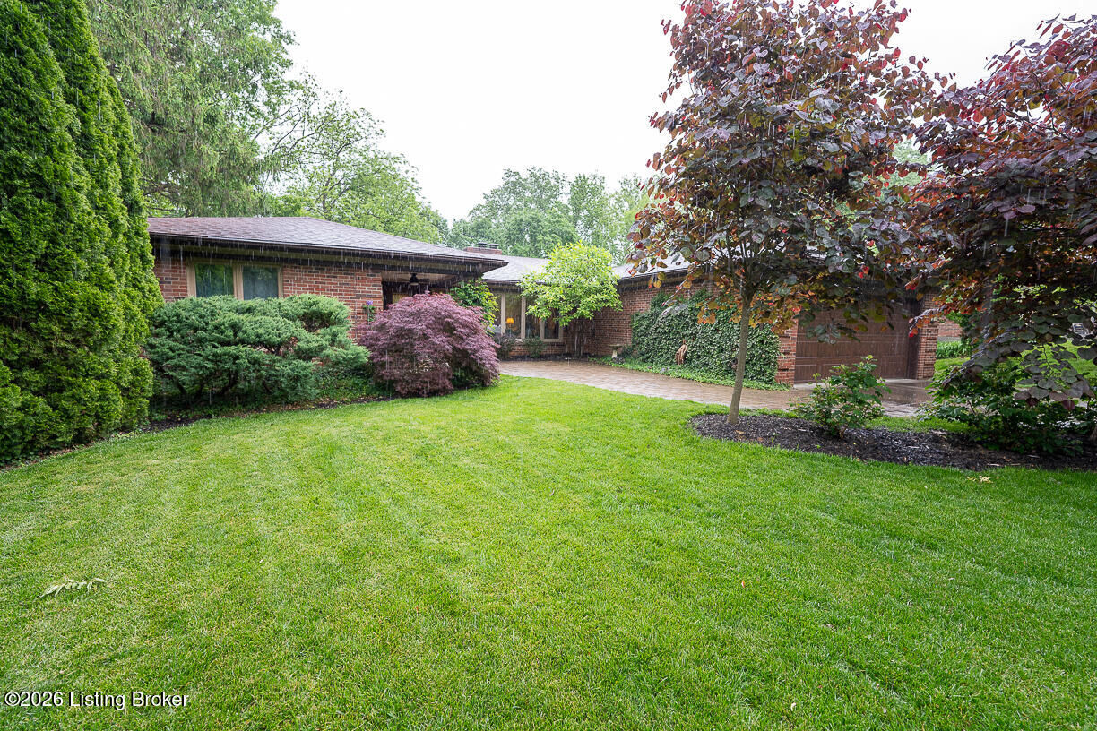 Property Photo:  2401 Tavener Dr  KY 40242 
