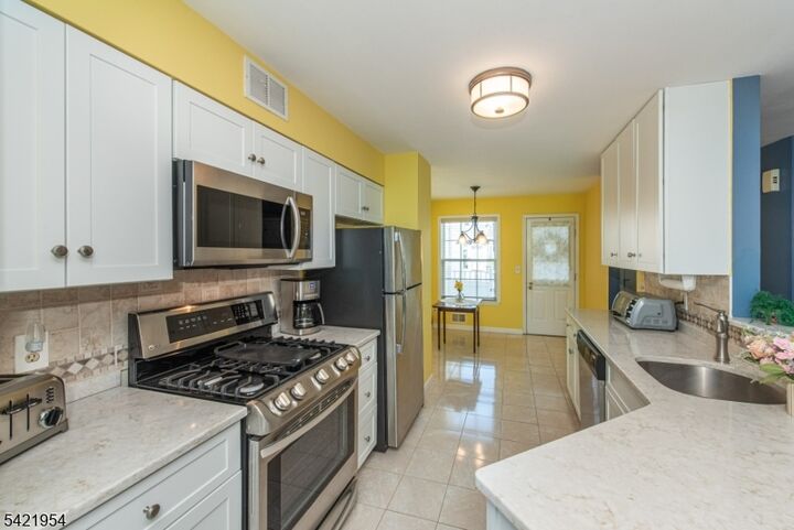 Property Photo:  102 Appleton Way  NJ 07981 