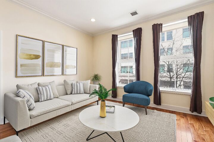 Property Photo:  61 Grand St 2L  NJ 07302 