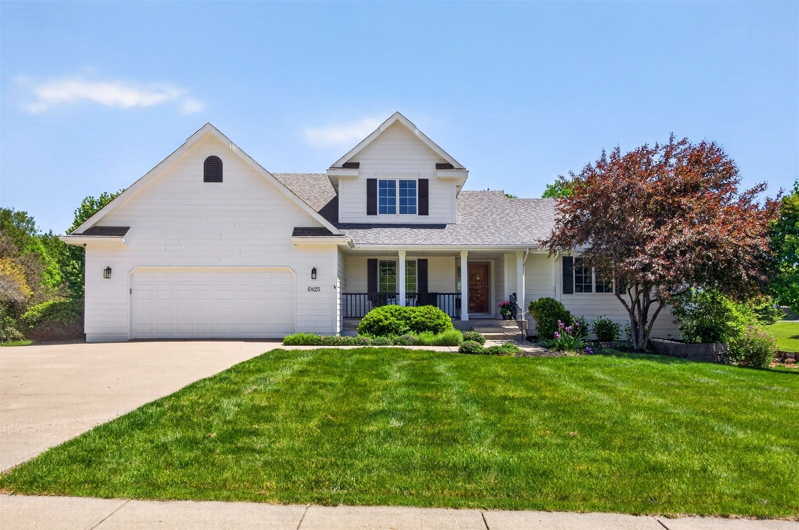 Property Photo:  6825 NW 98th Street  IA 50131 