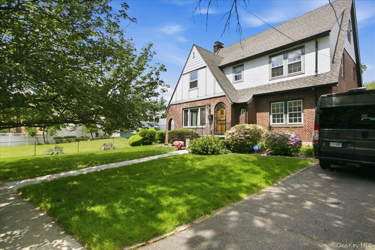 Property Photo:  57 Ashton Road  NY 10705 