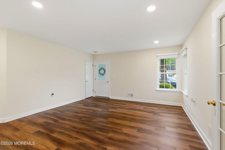 Property Photo: 5 Abbey Court NJ 08731
