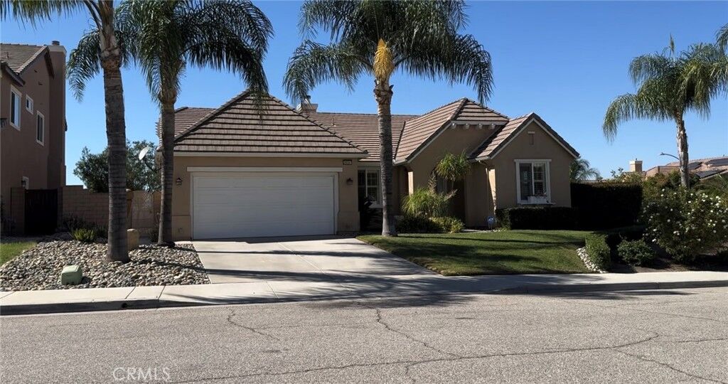 Property Photo:  28597 Pensthorpe Circle  CA 92584 