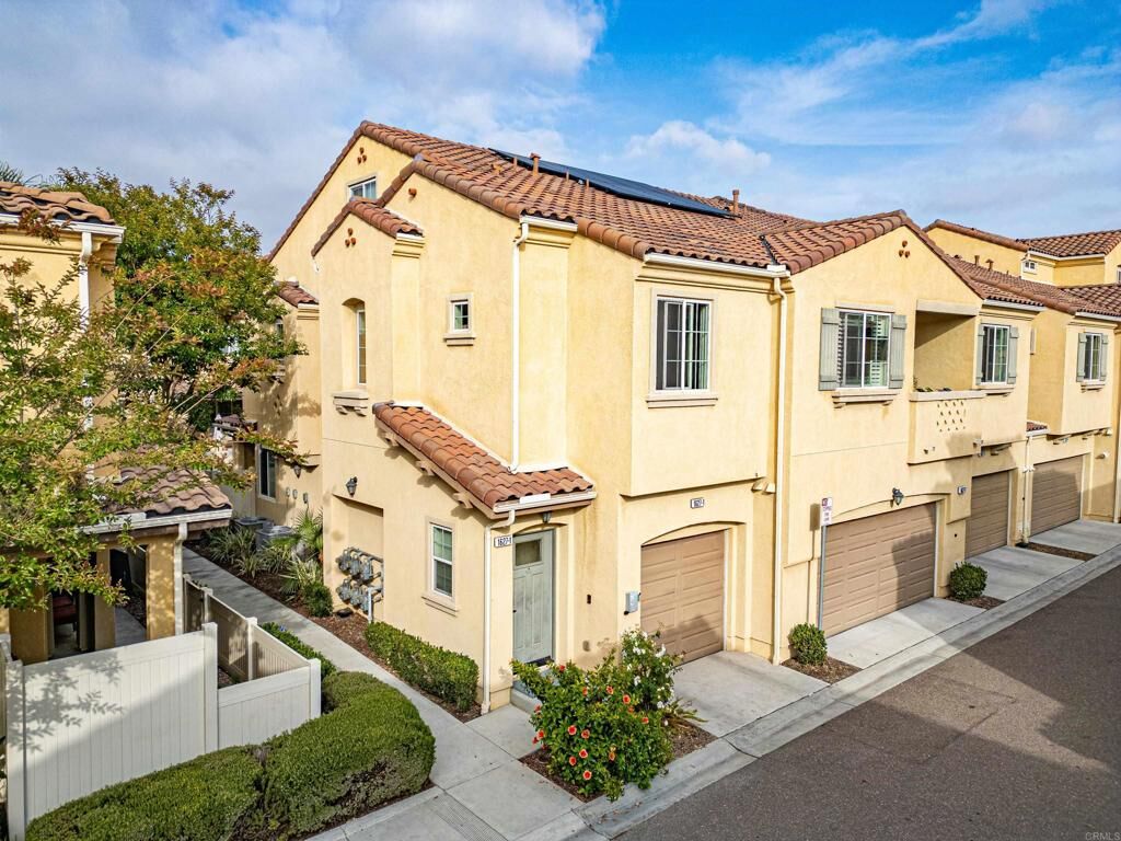 Property Photo:  1627 Dunlin Ave 1  CA 91913 