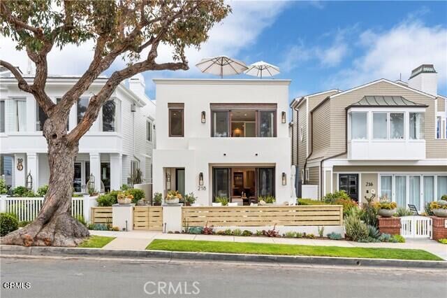 Property Photo: 218 Narcissus Avenue CA 92625