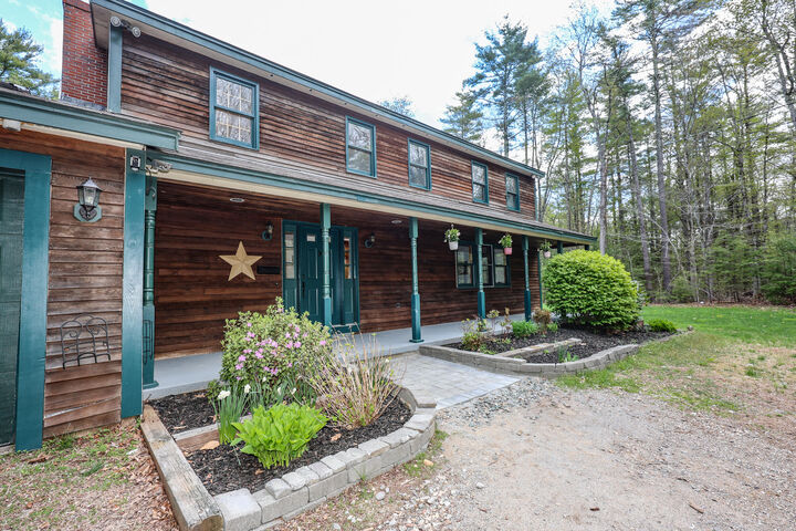 Property Photo:  16 Buttonwood Drive  ME 03901 