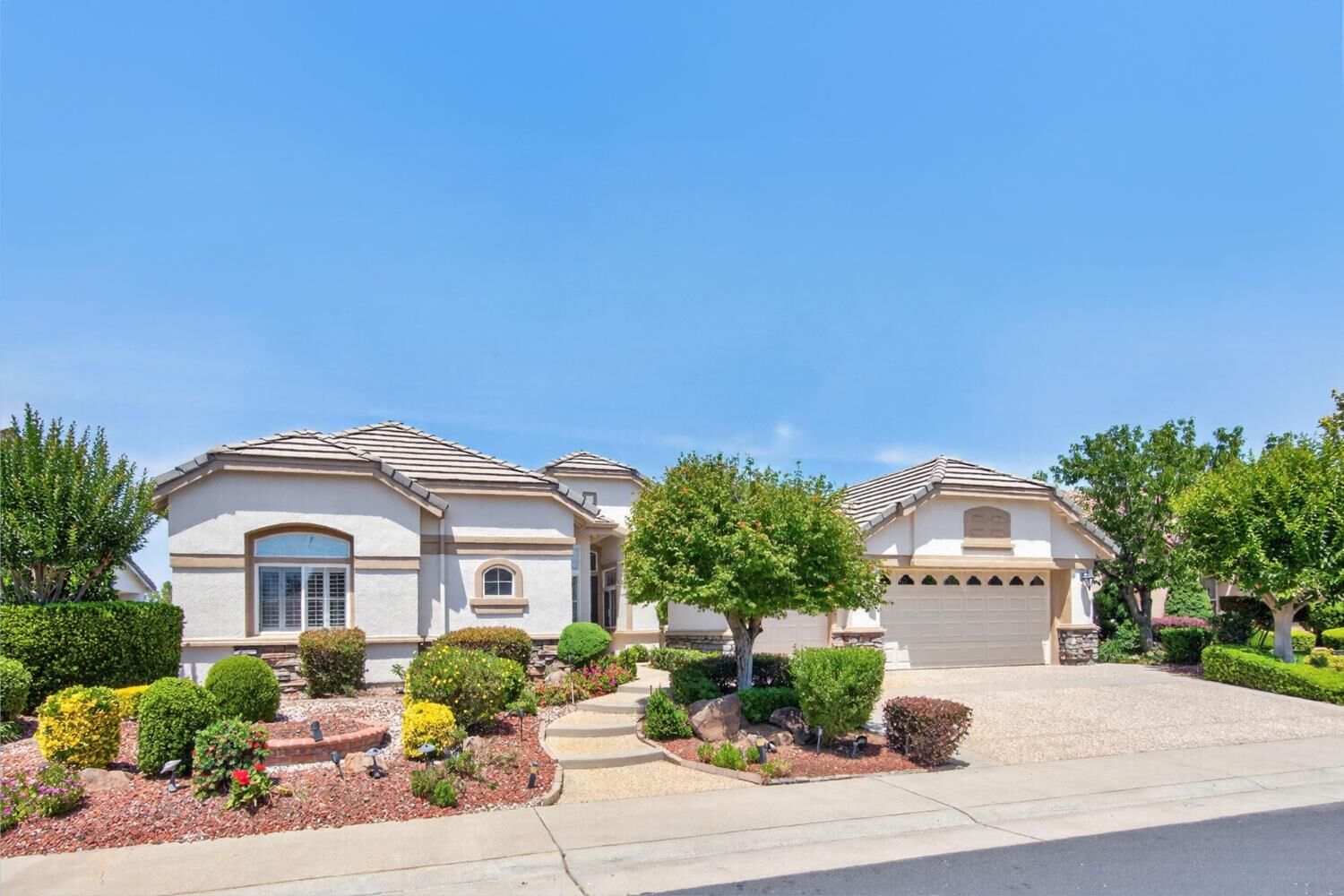 Property Photo:  7817 Rosestone Lane  CA 95747 