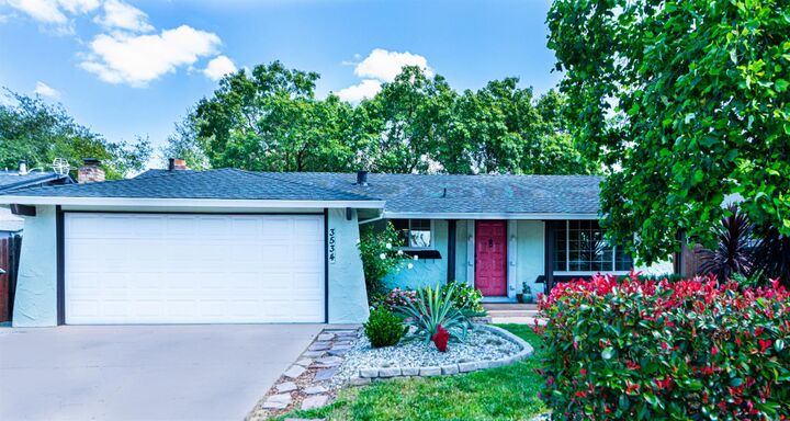 Property Photo:  3534 3534 Huntsman Drive  CA 95826 