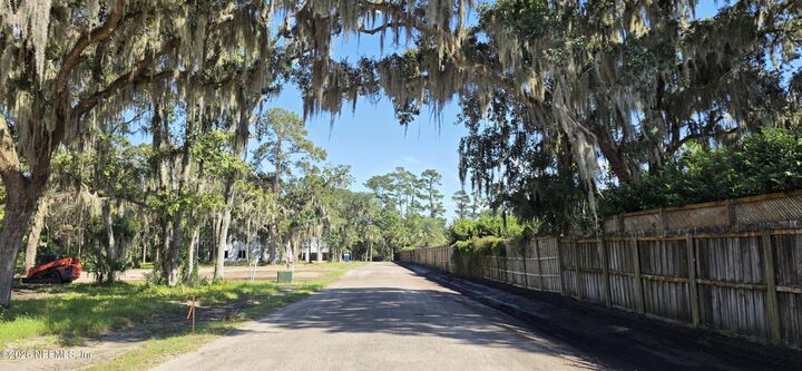 Property Photo:  95 Walter Way  FL 32082 
