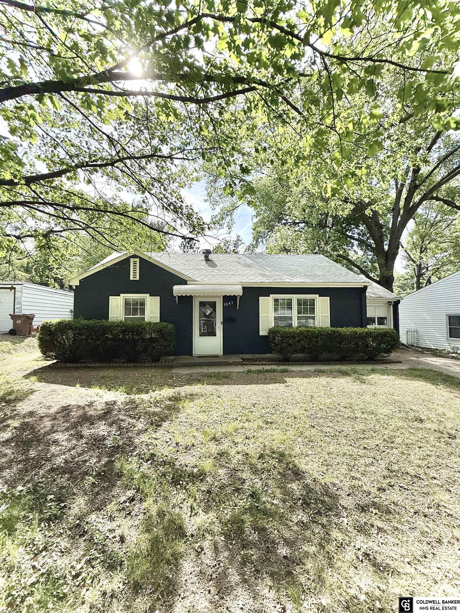Property Photo:  3045 S 42nd Street  NE 68506 