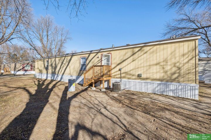 Property Photo:  1075 W 8th Street 20  NE 68649 