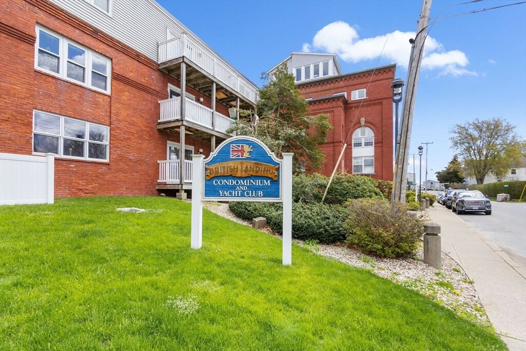 Property Photo: 45 Main Street 21 MA 02571
