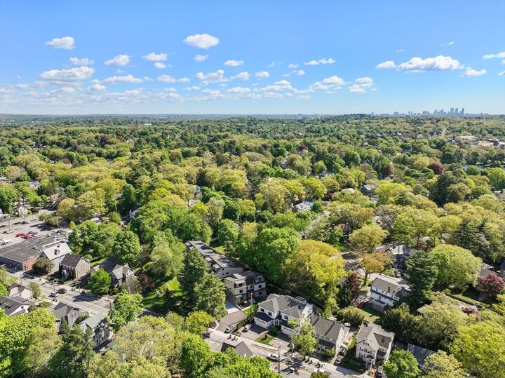 Property Photo:  956 Walnut Street 6  MA 02461 