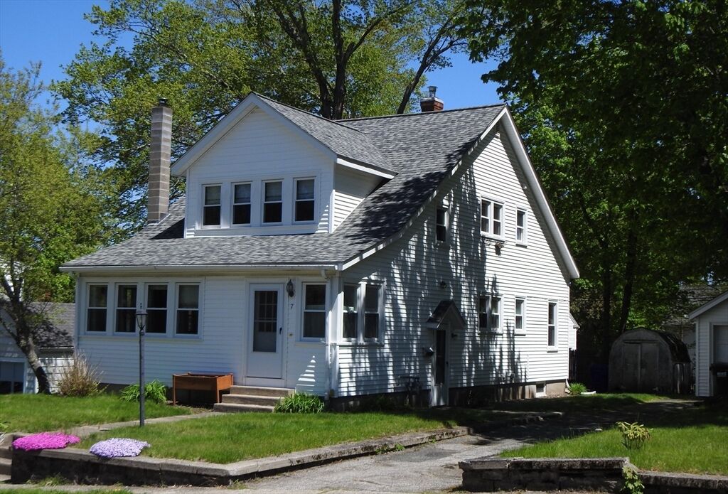 Property Photo:  7 Whitin Avenue  MA 01588 