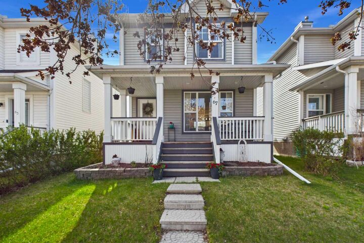 Property Photo:  67 Prestwick Crescent SE  AB T2Z 3S5 