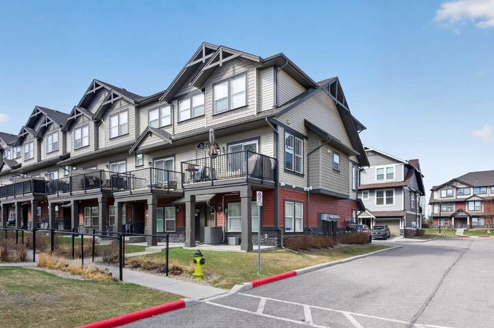 Property Photo:  280 Williamstown Close NW 1601  AB T4B 4B6 