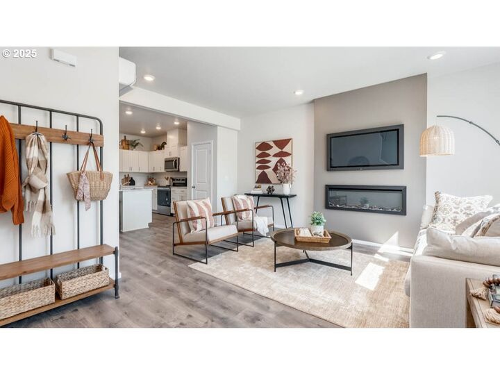 Property Photo:  3441 SW Hartley Ave  OR 97080 