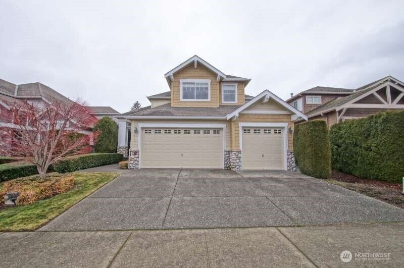 Property Photo: 308 239th Way SE WA 98074
