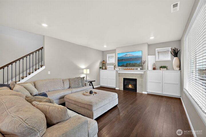 Property Photo:  18506  128th Avenue Ct E  WA 98374 