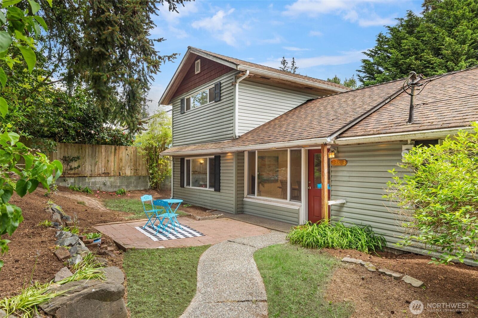 Property Photo: 23803 56th Avenue W WA 98043