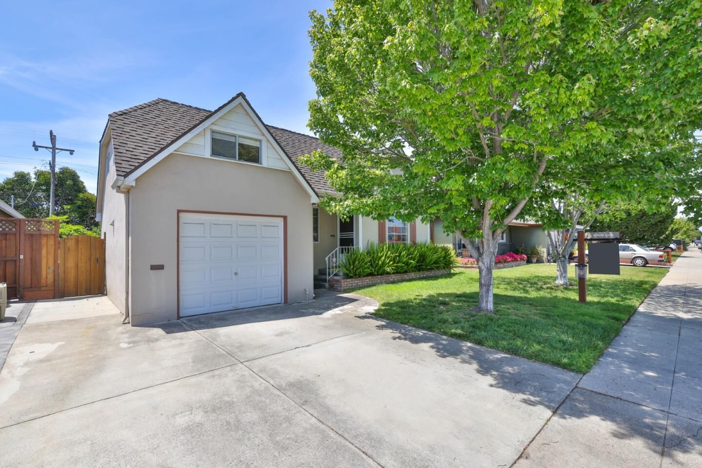 Property Photo: 3726 Casanova Drive CA 94403