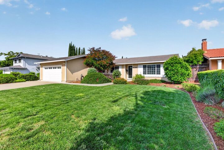 Property Photo:  6098 Calle Esperanza  CA 95120 