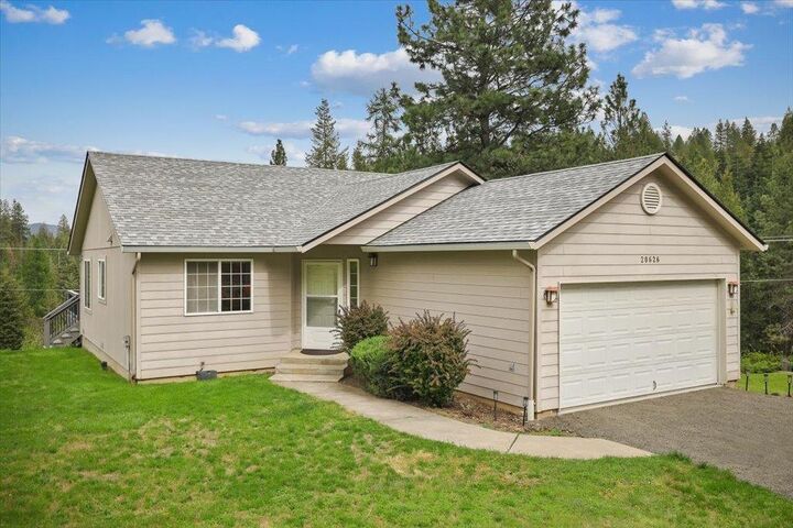 Property Photo: 20626 S Cave Bay Rd ID 83876