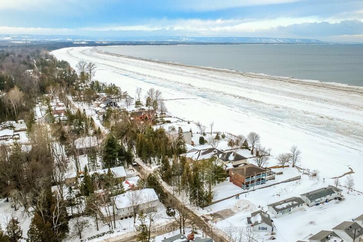Property Photo: 991 Shore Lane ON L9Z 2B4