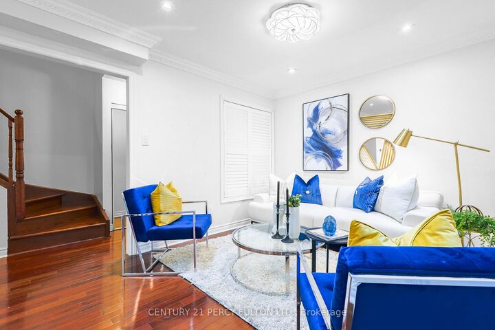 Property Photo: 161 Sophia Road ON L3S 3Y9