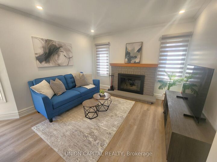Property Photo: 37 Carmody Lane ON L9P 1A5