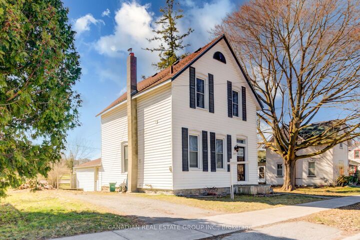 Property Photo: 207 Front Street N ON K0L 1L0