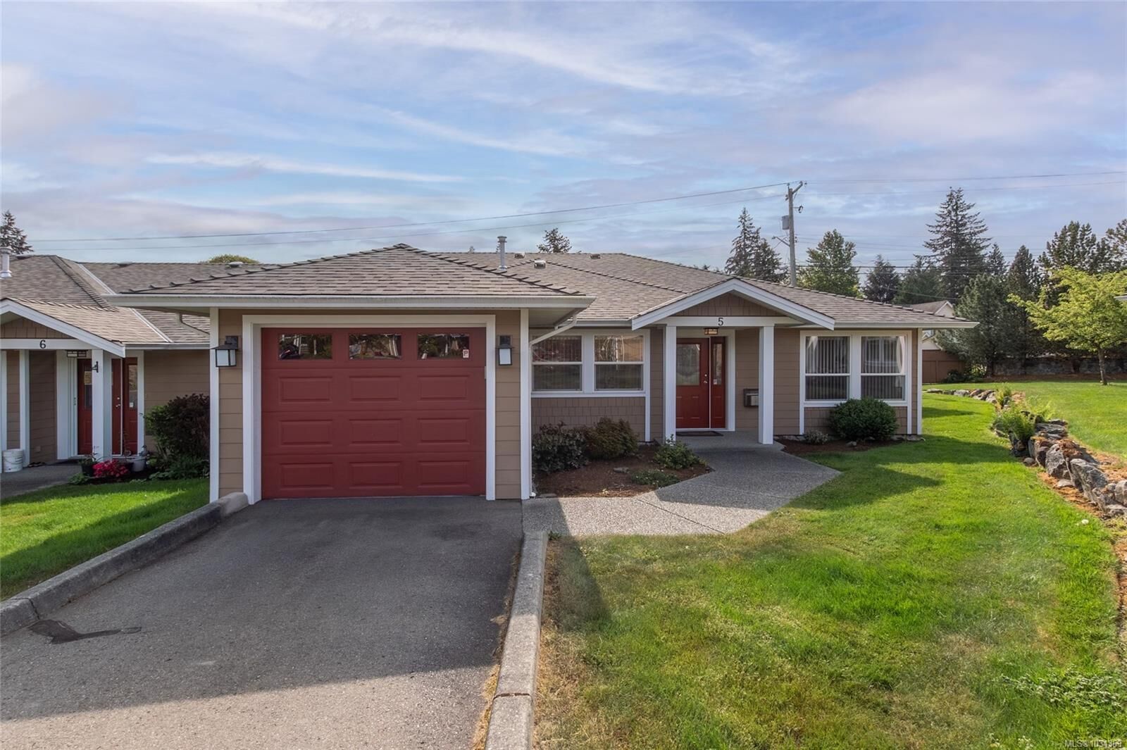Property Photo:  3101 Herons Way 5  BC V9L 6Z4 