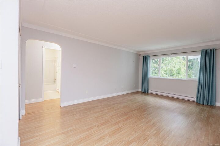 Property Photo:  322 Village Way 6  BC V9K 1N4 
