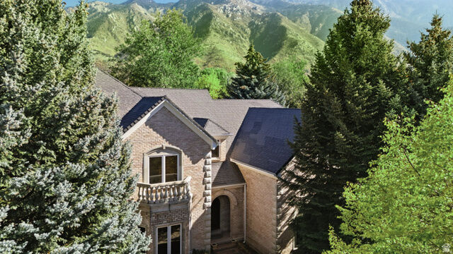 Property Photo:  1 Pepperwood Pointe  UT 84092 