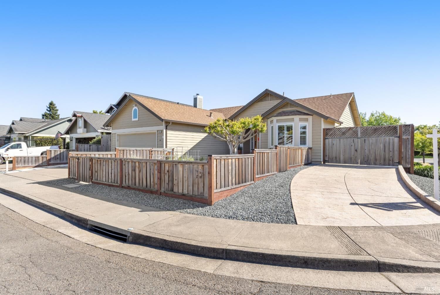 Property Photo: 1602 Flanigan Way CA 94954