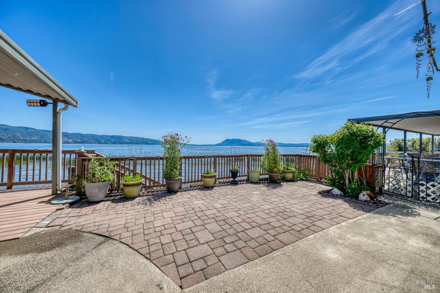 Property Photo:  5830 Robin Hill Drive 3  CA 95453 