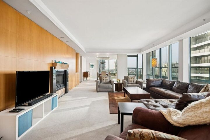 Property Photo:  1383 Howe Street Ph  BC V6Z 2R5 