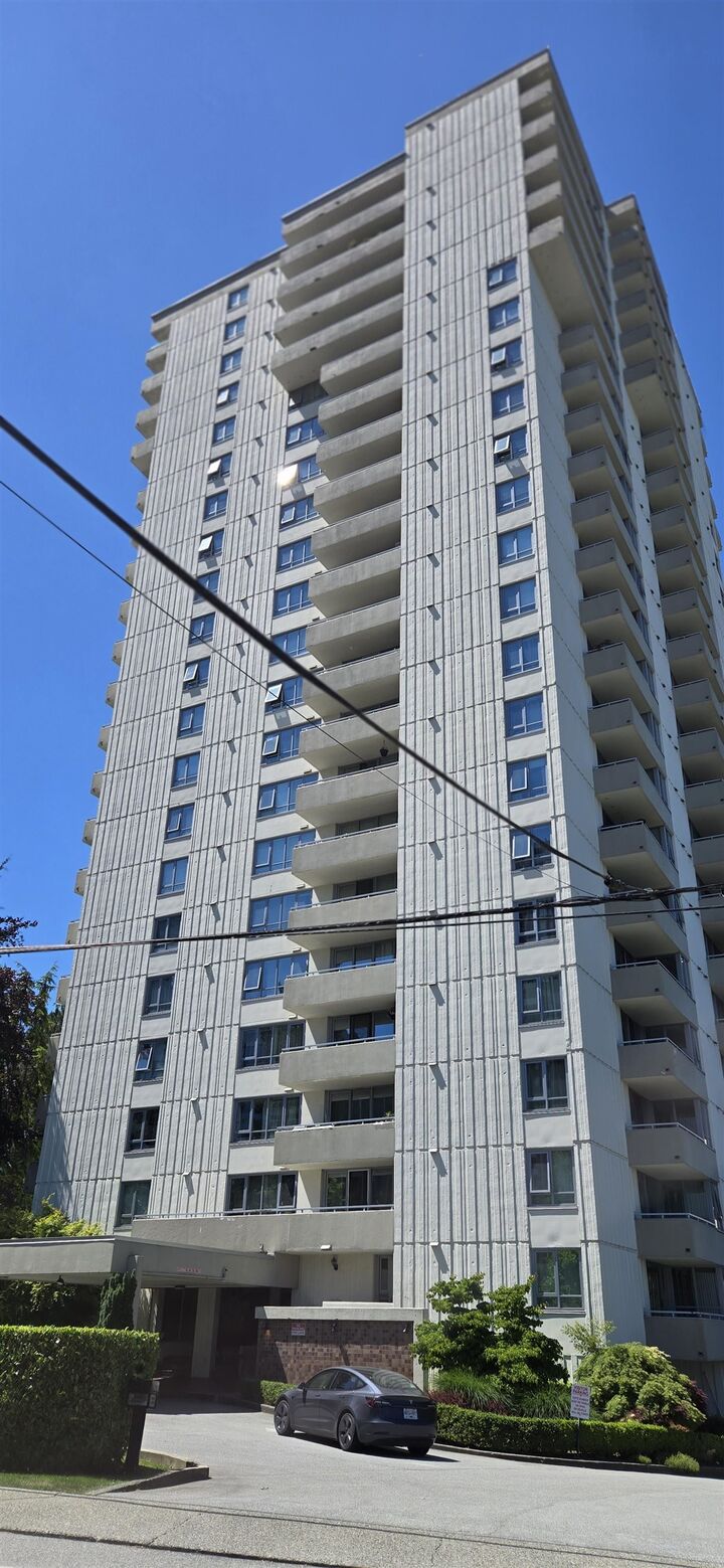 5645 Barker Avenue 307 — photo 1