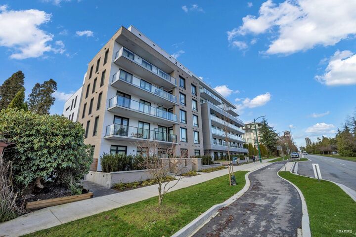 Property Photo:  6859 Cambie Street 305  BC V6P 0M4 