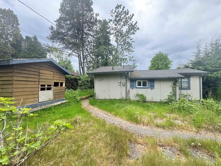 Property Photo: 5701 Wharf Road BC V0N 3A3
