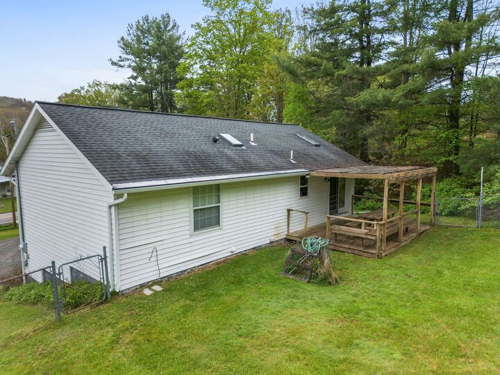 Property Photo:  3006 Pennsylvania Avenue  NY 13732 