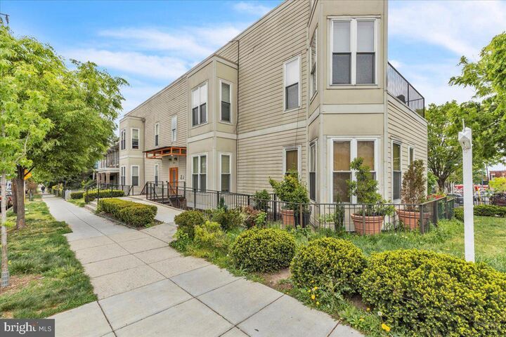 Property Photo: 5551 Illinois Avenue NW 304 DC 20011