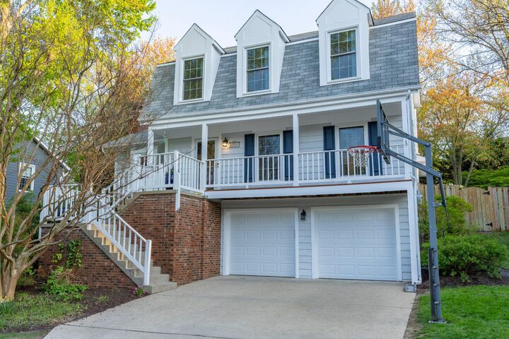 Property Photo:  6208 Gentle Lane  VA 22310 
